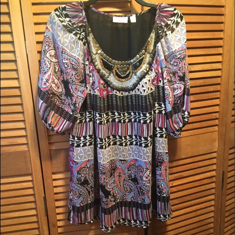 Uniform JPR Colorful Design Top w/Embellishments